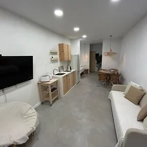  Apartment Donna